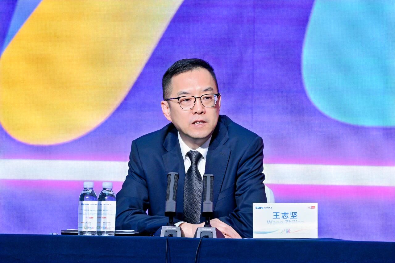 8a33901bef4460cbeaa52fbf0ce0a68a.jpg 8a33901bef4460cbeaa52fbf0ce0a68a.jpg